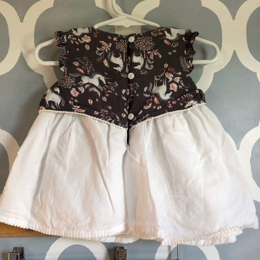 Beautiful dress/ legging set - Picture 5 of 7